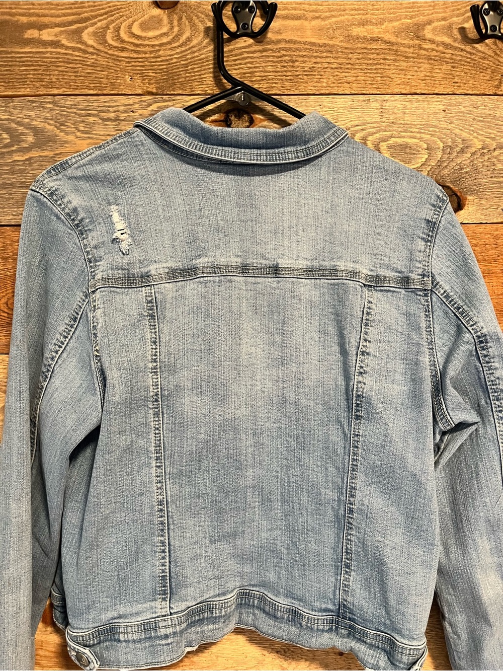 d. jeans Faded Light Blue Distressed Denim Jacket - Picture 4 of 5